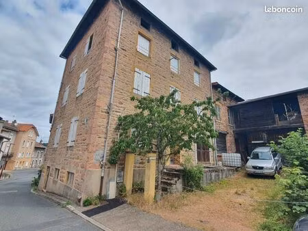maison de campagne a rénover entièrement avec jardin prix 66900e