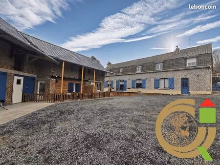 maison 12 pièces 228 m²
