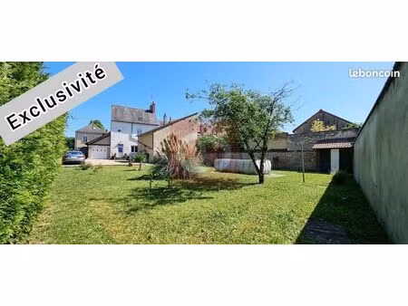 maison 6 pièces 180 m²