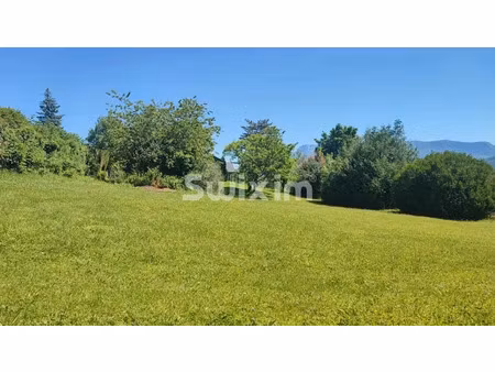 vente terrain 585 m² à annecy (74000)  469 000 €