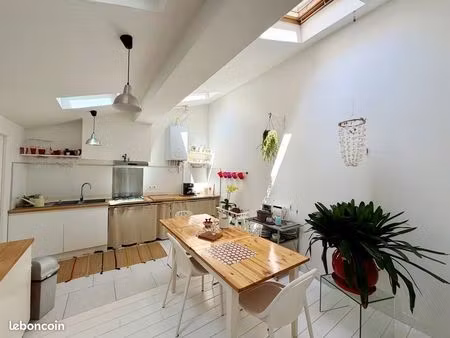 maison 3 pièces 80 m²