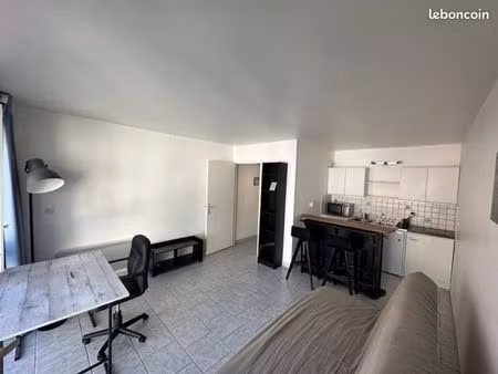 loue studio meublé 30 m2 centre lille – quartier république