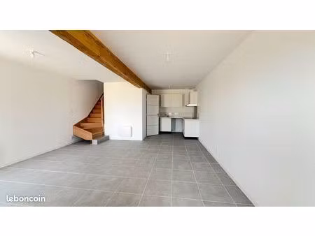 maison 3 pièces 69 m²