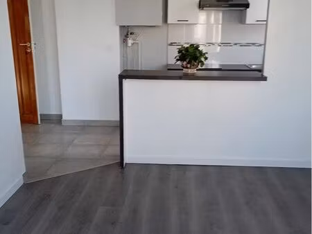 deux pièces à louer à bois-colombes