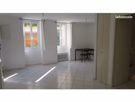 studio bordeaux chartrons de 30 m²