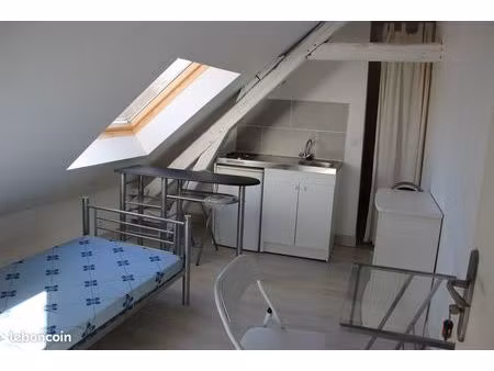 studio meublé étudiant université avec wifi