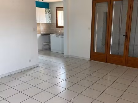 loue t2 vide centre ville