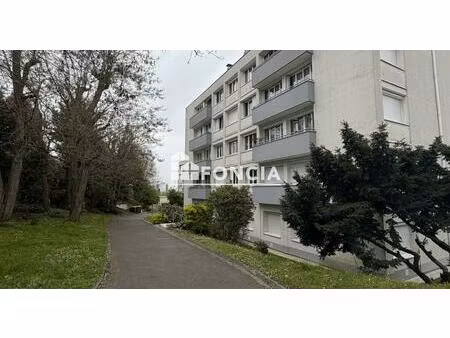 3 pieces dans le vieux st-maur