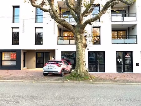 idéal professions libérales & services : bureaux neufs 65 m² – hyper-centre aizenay