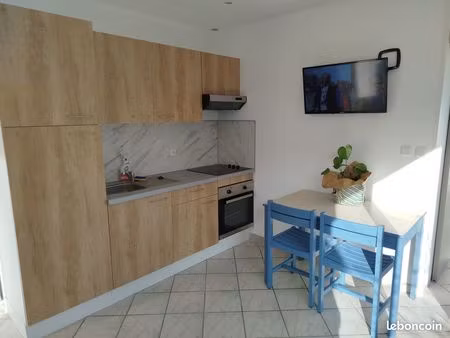 studio meublé jardin parking