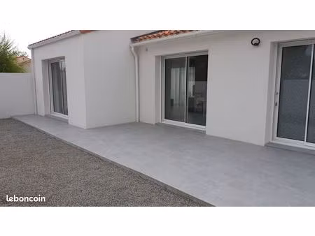 location maison envendée libre octobre 2026