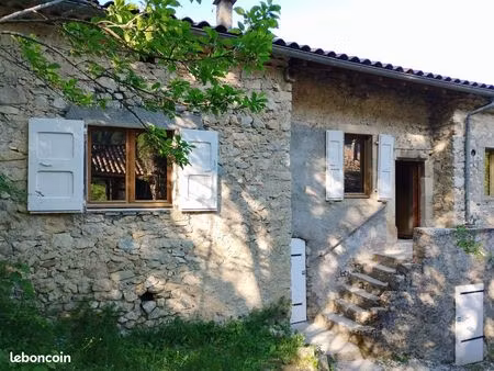 loue maison menglon