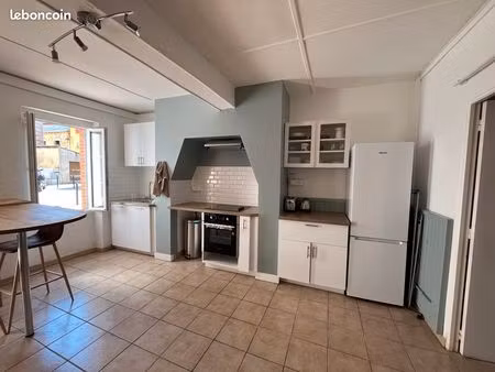maison de village t3 meuble de 73m²