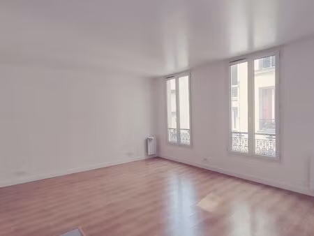 11 av. corentin cariou studio 30 m²