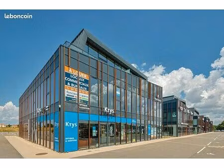 bureaux 83 m²