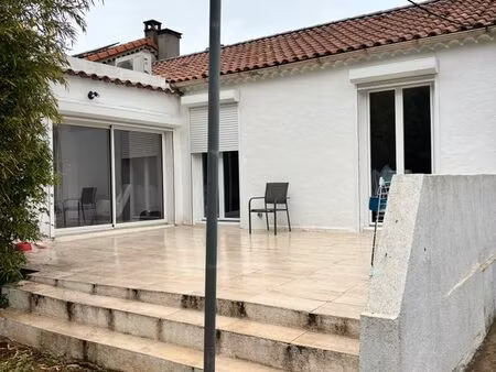 villa antibes à louer 4 pièces