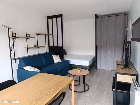 appartement avec balcon et parking