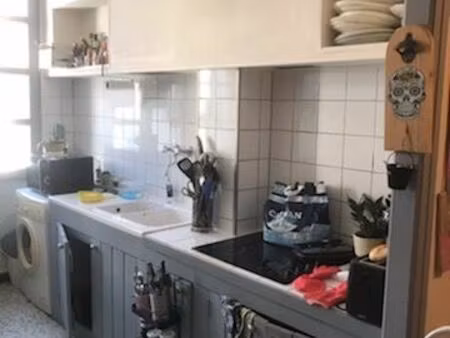 location t2 -33 m2 - cœur de ville (quartier haut)