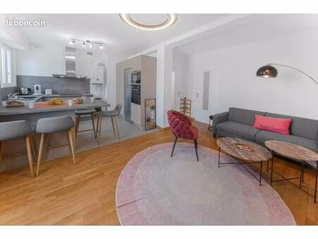 t4 3 chambres appartement meublé avec garage particulier