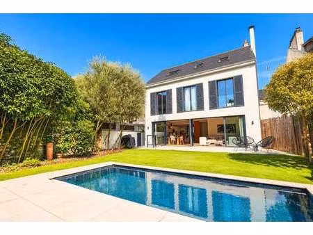 vente maison piscine à nantes (44000) : à vendre piscine / 225m² nantes