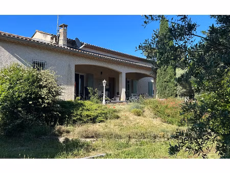 location maison  m² t-4 à châteaurenard  1 210 €