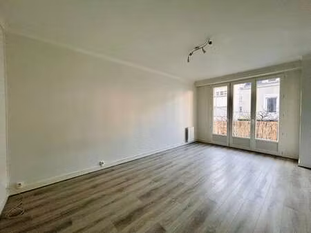 location appartement 3 pièces à saint-nazaire (44600) : à louer 3 pièces / 48m² saint-naza