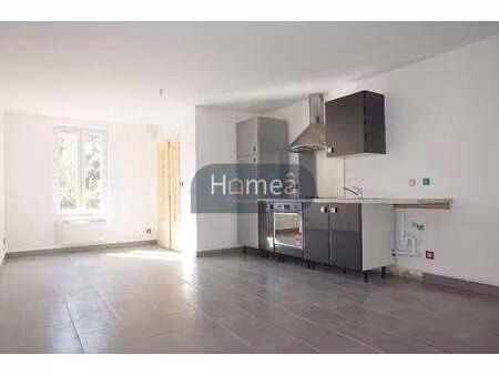 location maison à pavilly (76570) : à louer / 95m² pavilly