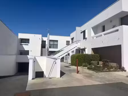 location meublée appartement 1 pièce 22.1 m² à angoulins (17690)  505 €