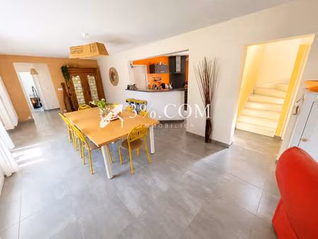maison familiale 173 m² - vie de plain-pied - 5 chambres - terrain 2600 m²