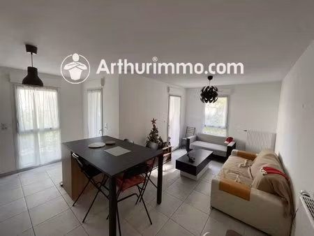 appartement t3 meublé - grigny sur rhone