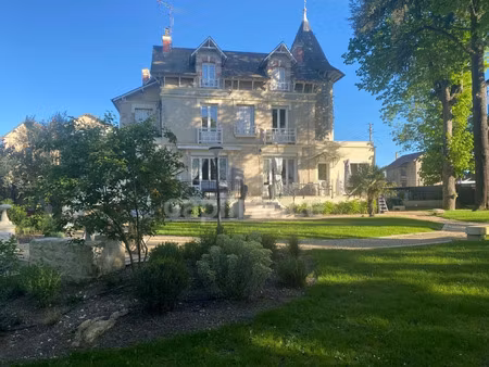 propriété à vendre beaumont sur oise 8 pièce(s) 281m2 1 190 000€