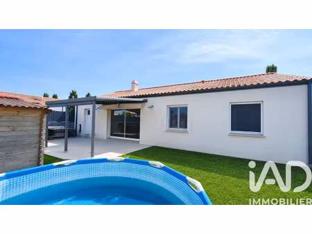 maison à le poiré-sur-vie (85170)