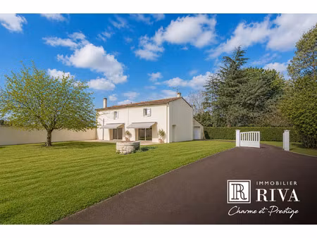 vente maison 7 pièces 163 m² quinsac (33360)