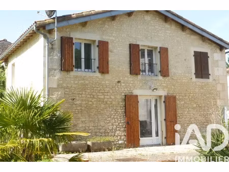 maison de village à mosnac (17240)