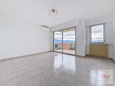 location appartement 3 pièces 65 m² à ajaccio (20000)  880 €