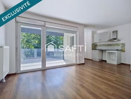 t2 avec terrasse et parking privé - hauts de mons