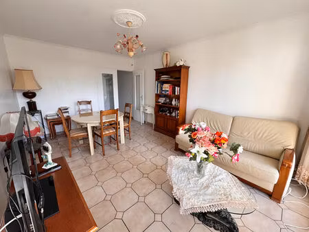 viry chatillon - appartement 4 pièces 80 m2 - balcon - parking