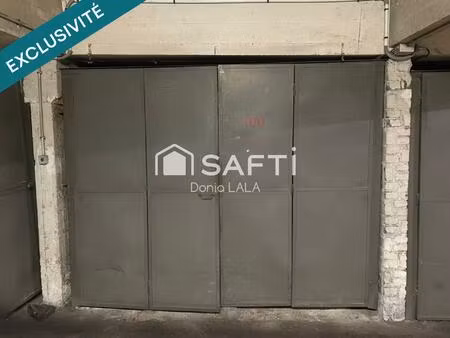 rue de la tour : box de 14m2 dimensions : 5m x 2 80m
