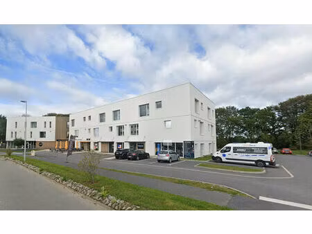 local commercial guipavas en 2 lots 200 m2