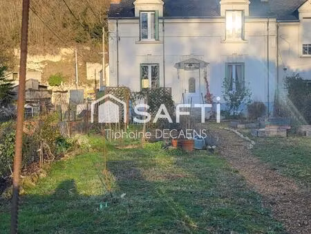 maison avec sous sol intégral  grande pièce de vie cuisine ouverte  dépendance et garage