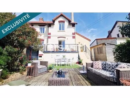 jolie maison rénovée 76m2 - 3 chambres - garage et cabanon- proche centre-ville et plages
