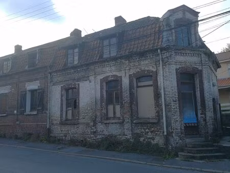 maison avec jardin  possibilité d'extension ou parking – proc