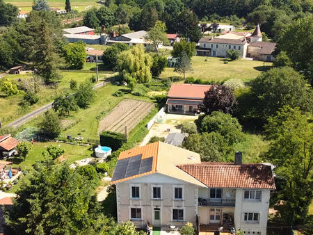 charmante maison entièrement rénovée de 135 m² ? 3 chambres ? à seulement 5 min de chalais