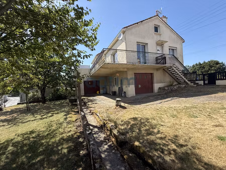maison sur sous-sol - 3 chambres - montaigu - jardin clos -