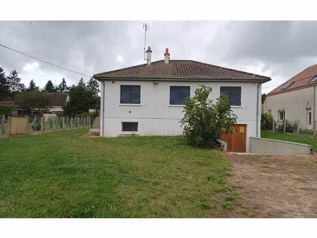 location maison  m² t-4 à noyers  734 €