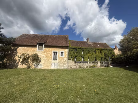 gentillhommière et haras dans une petite ville du perche