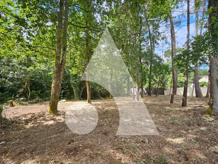 terrain constructible de 584m² la tremblade