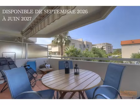 location meublée appartement 1 pièce 28 m² à antibes (06600)  760 €