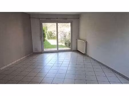 location appartement 3 pièces à vannes (56000) : à louer 3 pièces / 60m² vannes