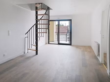 location appartement 4 pièces 83.75 m² à dives-sur-mer (14160)  900 €